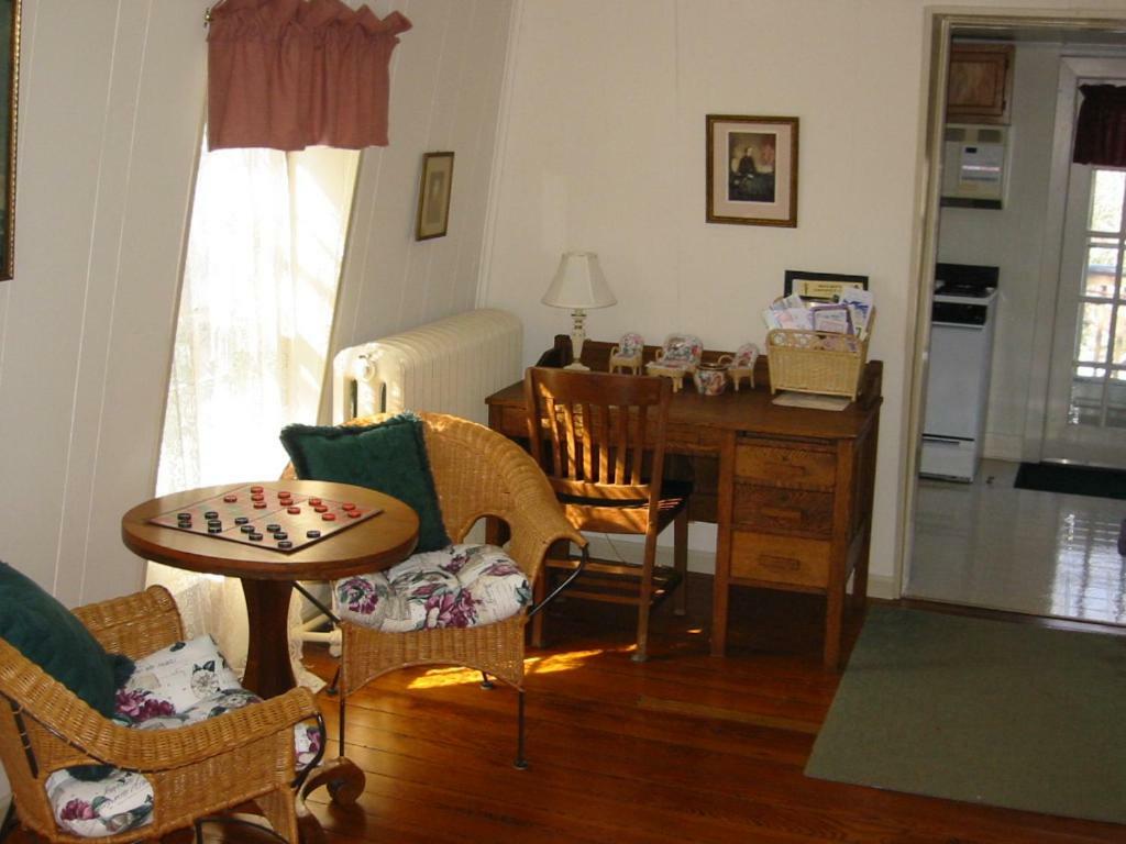 Thomas Webster House Ξενοδοχείο Cape May Εξωτερικό φωτογραφία